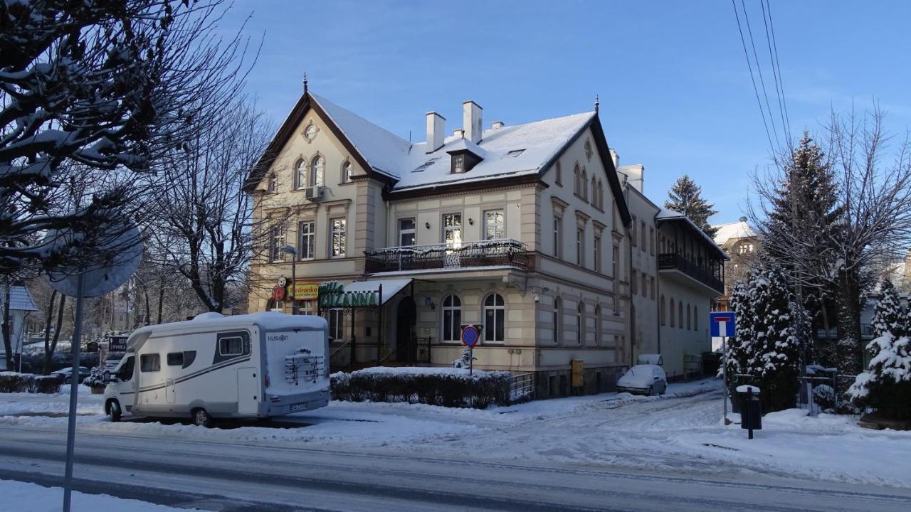 Willa Zuzanna Kudowa-Zdroj Bagian luar foto